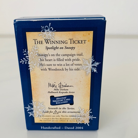 2004 Hallmark Peanuts Snoopy Ornament - Picture 9 of 9